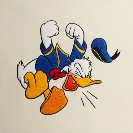 Kith x Disney Vintage Crewneck 'Mickey & Friends Donald Duck' Sandrift FW23 - SOLE SERIOUSS (3)