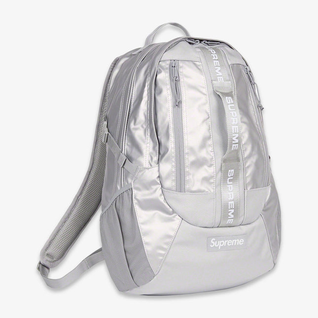 Supreme Backpack Silver FW22 - SOLE SERIOUSS (1)