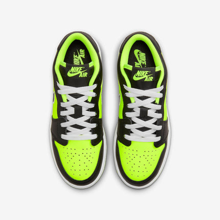 Air Jordan 1 Low SE 'Black Cat Volt' (2023) (GS) | SOLE SERIOUSS [4]