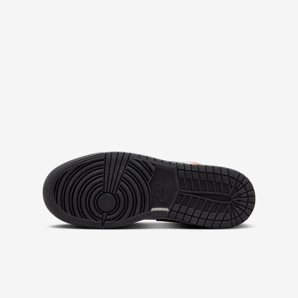 Air Jordan 1 Low SE 'Flight Club' (2023) (GS) | SOLE SERIOUSS [8]