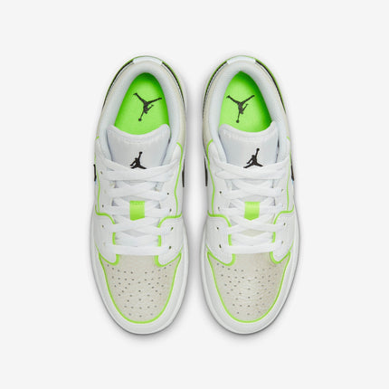 Air Jordan 1 Low SE 'Warped Swoosh' (2023) (GS) | SOLE SERIOUSS [4]