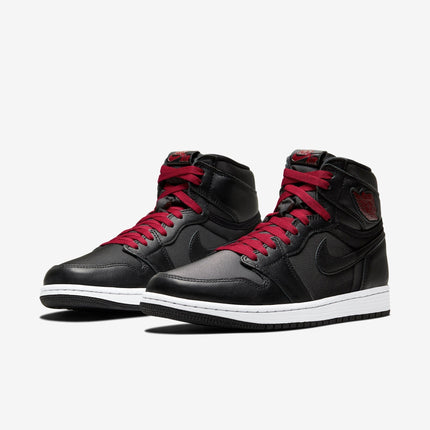 Air Jordan 1 Retro High OG 'Black Satin' (2020) | SOLE SERIOUSS [3]