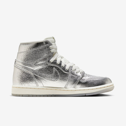 Air Jordan 1 Retro High OG 'Chrome' (2024) (Womens) | SOLE SERIOUSS [2]