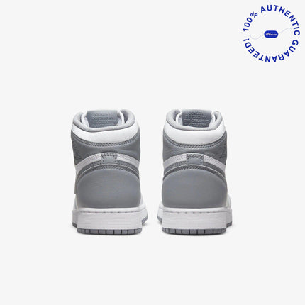 Air Jordan 1 Retro High OG 'Stealth' (2022) (GS) | SOLE SERIOUSS [5]
