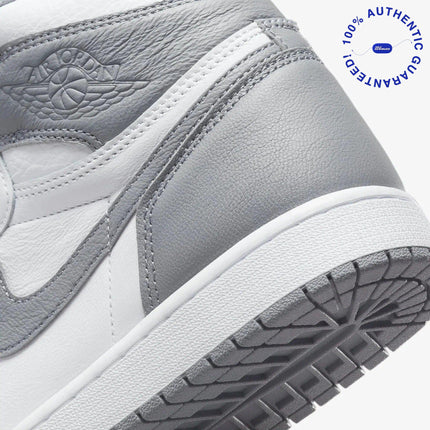 Air Jordan 1 Retro High OG 'Stealth' (2022) | SOLE SERIOUSS [7]