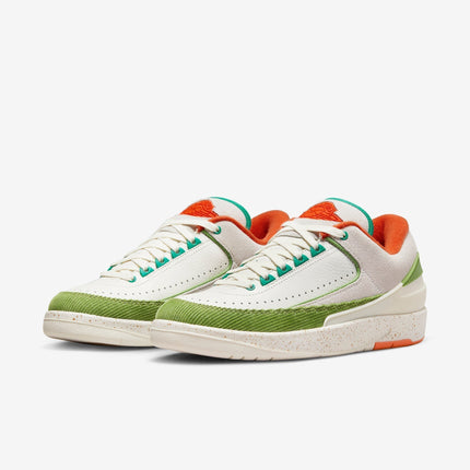Air Jordan 2 Retro Low SP x Titan 22 'Safety Orange' (2022) (Womens) | SOLE SERIOUSS [3]