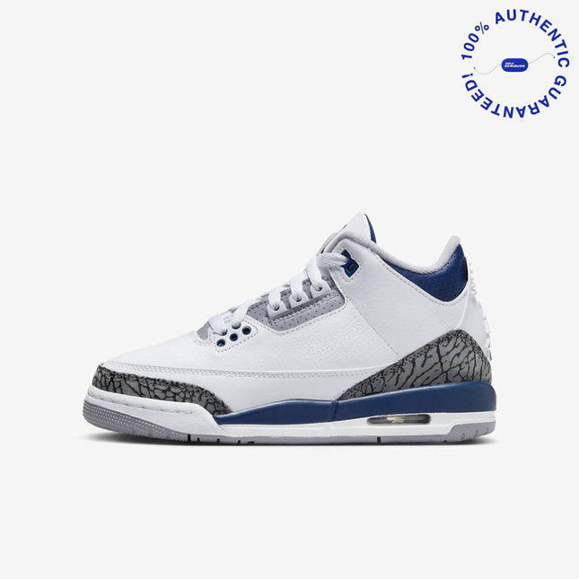 Air Jordan 3 Retro 'Midnight Navy' (2023) (GS) | SOLE SERIOUSS [1]