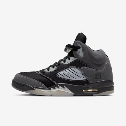 Air Jordan 5 Retro 'Anthracite' (2021) | SOLE SERIOUSS [1]