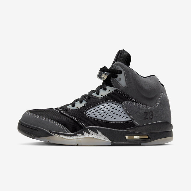 Air Jordan 5 Retro 'Anthracite' (2021) | SOLE SERIOUSS [1]