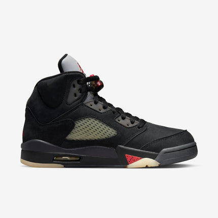 Air Jordan 5 Retro GTX x GORE-TEX 'Off Noir' (2022) (Womens) | SOLE SERIOUSS [2]