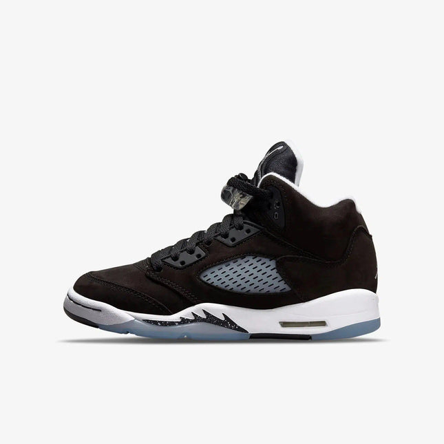 Air Jordan 5 Retro 'Moonlight / Oreo' (2021) (GS) | SOLE SERIOUSS [1]