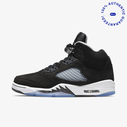 Air Jordan 5 Retro 'Moonlight / Oreo' (2021) | SOLE SERIOUSS [1]