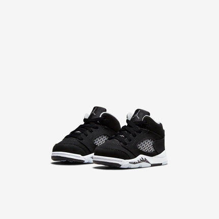 Air Jordan 5 Retro 'Moonlight / Oreo' (2021) (TD) | SOLE SERIOUSS [3]