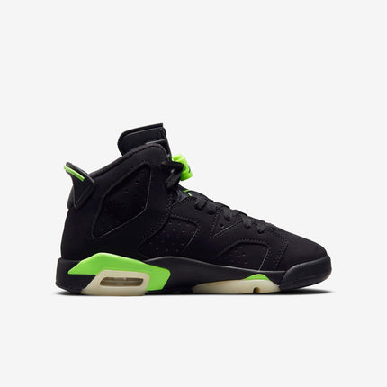 Air Jordan 6 Retro 'Black / Electric Green' (2021) (GS) | SOLE SERIOUSS [2]