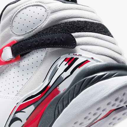 Air Jordan 8 Retro 'Bugs Bunny' (2025) | SOLE SERIOUSS [7]