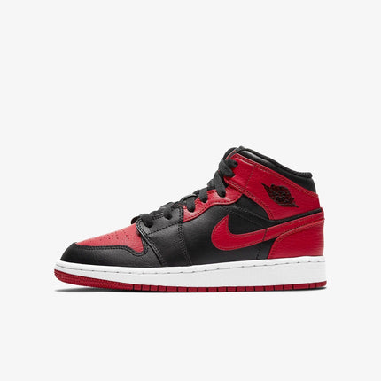 (GS) Air Jordan 1 Mid 'Banned' (2020) 554725-074 - SOLE SERIOUSS (1)