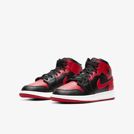 (GS) Air Jordan 1 Mid 'Banned' (2020) 554725-074 - SOLE SERIOUSS (2)