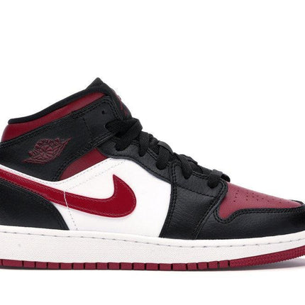 (GS) Air Jordan 1 Mid 'Bred Toe' (2020) 554725-066 - SOLE SERIOUSS (1)