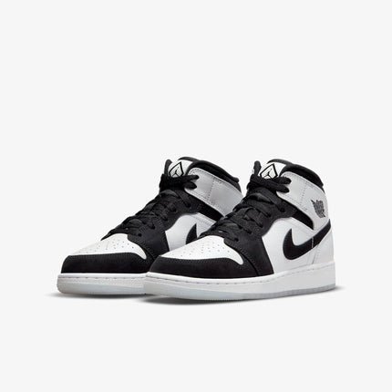 (GS) Air Jordan 1 Mid SE 'Diamond Shorts' (2022) DN4321-100 - SOLE SERIOUSS (3)