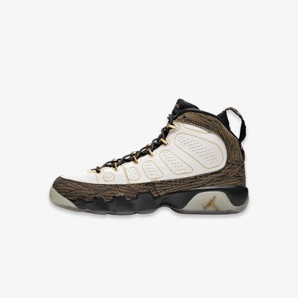 Pollito jordan 9 shop