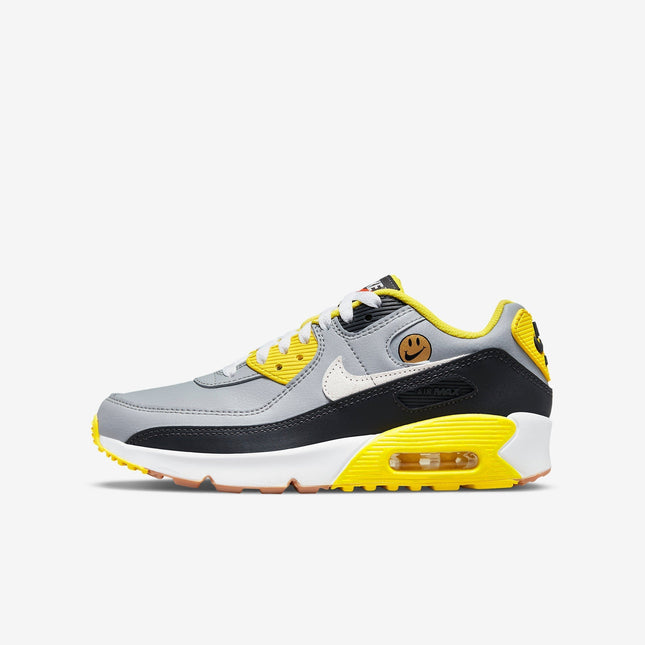 (GS) Nike Air Max 90 LTR 'Leather Go The Extra Smile' (2021) DQ0570-001 - SOLE SERIOUSS (1)