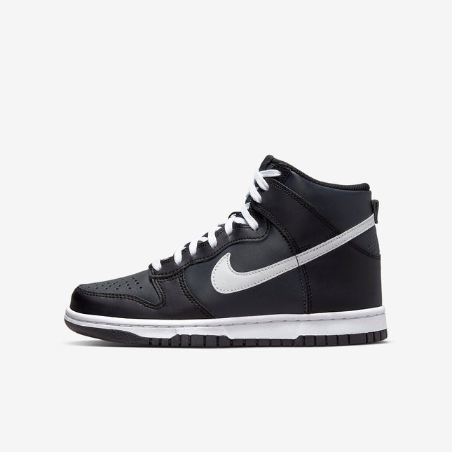 (GS) Nike Dunk High 'Black Panda' (2022) DH9751-001 - SOLE SERIOUSS (1)