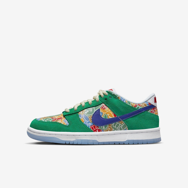 (GS) Nike Dunk Low 'Foam Finger' (2022) DZ5299-300 - SOLE SERIOUSS (1)