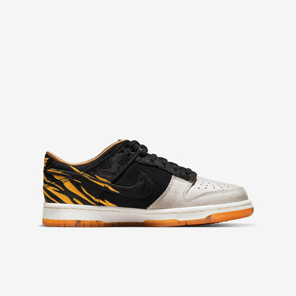 (GS) Nike Dunk Low 'God Of Wealth' (2022) DQ5351-001 - SOLE SERIOUSS (2)