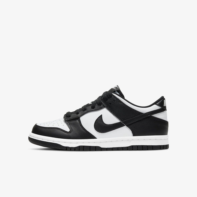 (GS) Nike Dunk Low 'Panda' (2021) CW1590-100 - SOLE SERIOUSS (1)