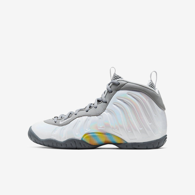 (GS) Nike Little Foamposite One KSA 'Light Smoke Grey' (2020) CU1054-001 - SOLE SERIOUSS (1)