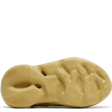 (Infant) Adidas Yeezy Foam Runner 'Sulfur' (2022) HP5348 - SOLE SERIOUSS (2)