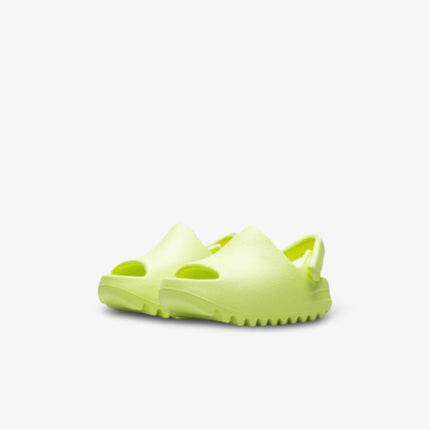 (Infant) Adidas Yeezy Slide 'Glow Green 2.0' (2022) HQ4119 - SOLE SERIOUSS (2)