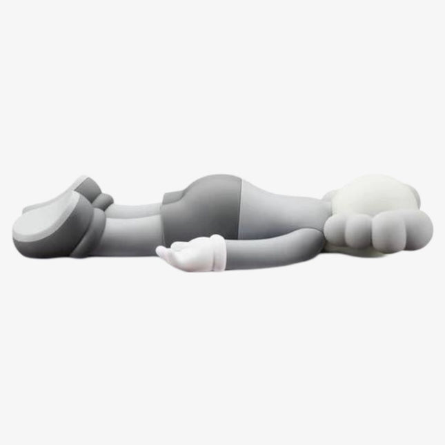 KAWS Companion Figure '' Grey - SOLE SERIOUSS (1)