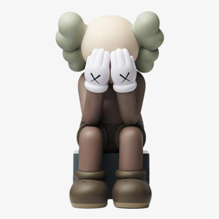 KAWS Companion Figures 'Passing Through' (Set of 3) - SOLE SERIOUSS (4)