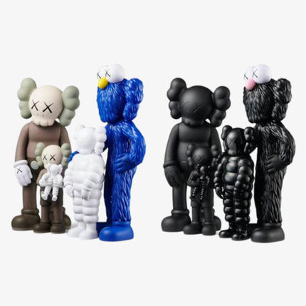 KAWS Family Figures (Set of 2) - SOLE SERIOUSS (2)