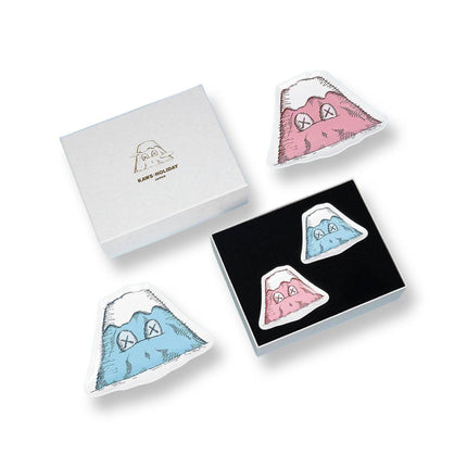 KAWS Holiday Ceramic Plates 'Japan Mount Fuji' (Set of 4) - SOLE SERIOUSS (2)
