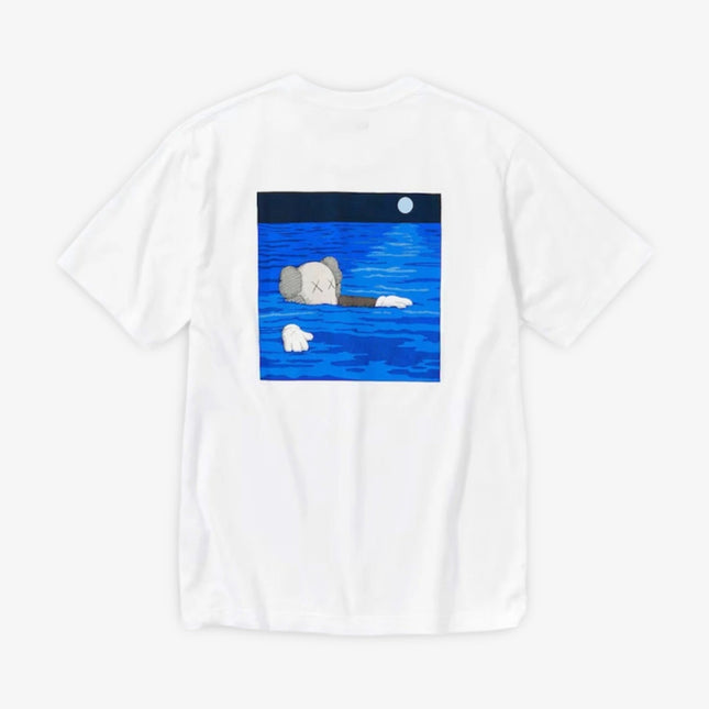 KAWS x Uniqlo UT S/S Short Sleeve Graphic Tee 'Swimming Artbook Cover' White (FW23) (US Sizing) - SOLE SERIOUSS (1)