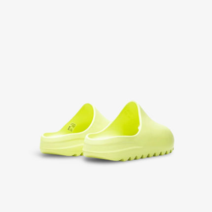 (Kids) Adidas Yeezy Slide 'Glow Green 1.0' (2021) GX6139 - SOLE SERIOUSS (3)