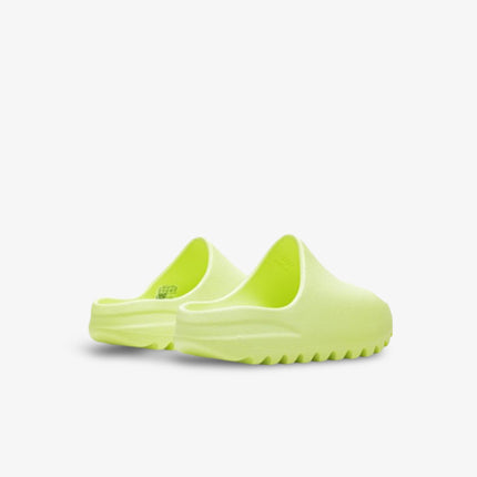 (Kids) Adidas Yeezy Slide 'Glow Green 2.0' (2022) HQ4116 - SOLE SERIOUSS (3)