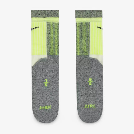 (Kids) Nike Dri-Fit Everyday Essential Crew Socks (1 Pack) Black / Volt - SOLE SERIOUSS (3)