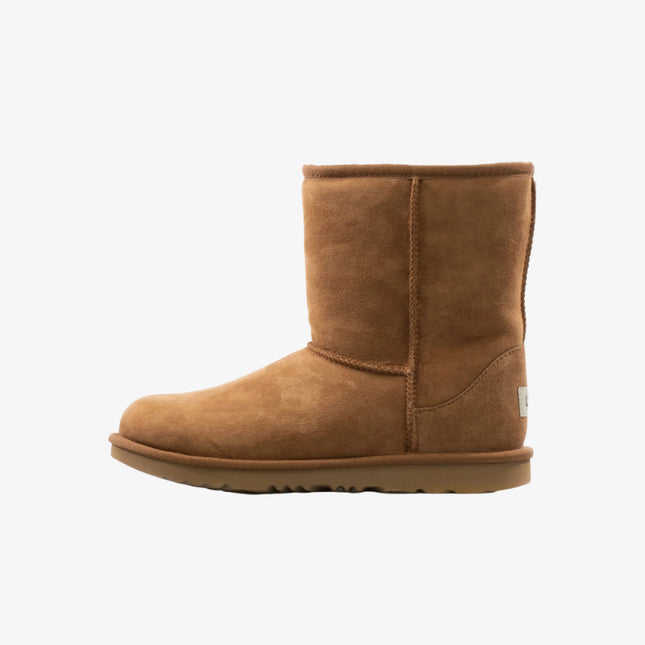 (Kids) UGG Classic II Boot 'Chestnut' (2021) 1017703K-CHE - SOLE SERIOUSS (1)