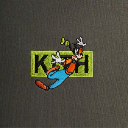 Kith x Disney Crewneck 'Mickey & Friends Cyber Monday Goofy Classic Logo' Machine FW23 - SOLE SERIOUSS (3)