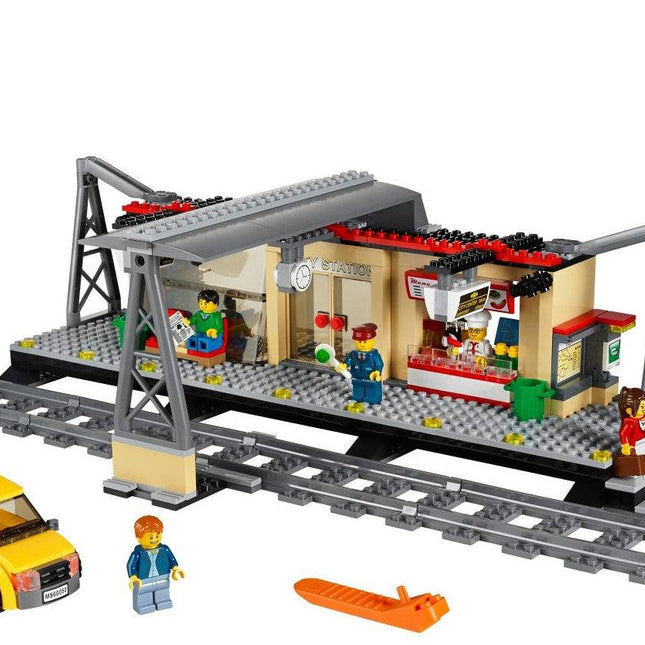 LEGO City 'Train Station' Building Kit (60050) - SOLE SERIOUSS (1)