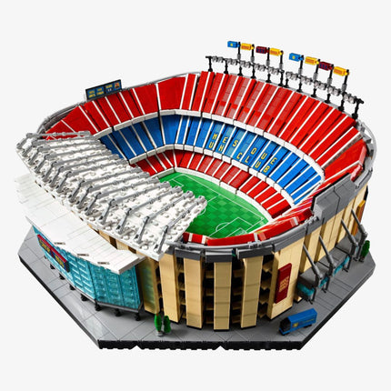 LEGO Creator Expert x FC Barcelona 'Camp Nou' Building Kit (10284) - SOLE SERIOUSS (1)