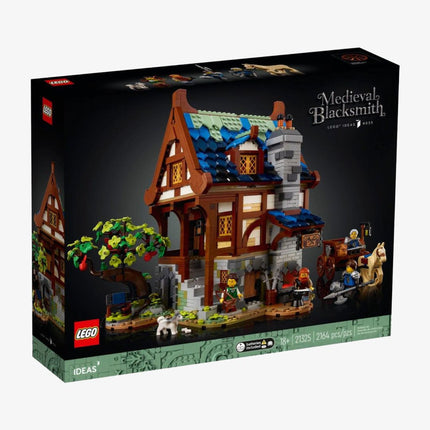 LEGO Ideas 'Medieval Blacksmith' Building Kit (21325) - SOLE SERIOUSS (2)