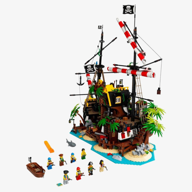 LEGO Ideas 'Pirates of Barracuda Bay' Building Kit (21322) - SOLE SERIOUSS (1)