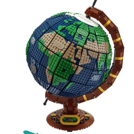 LEGO Ideas 'The Globe' Building Kit (21332) - SOLE SERIOUSS (1)