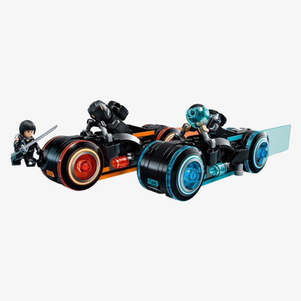 LEGO Ideas x Disney x Tron: Legacy Light Cycles' Building Kit (21314) - SOLE SERIOUSS (1)