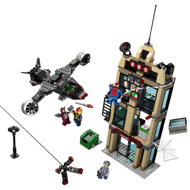 LEGO Super Heroes x Disney x Marvel 'Ultimate Spider-Man: Daily Bugle Showdown' Building Kit (76005) - SOLE SERIOUSS (1)