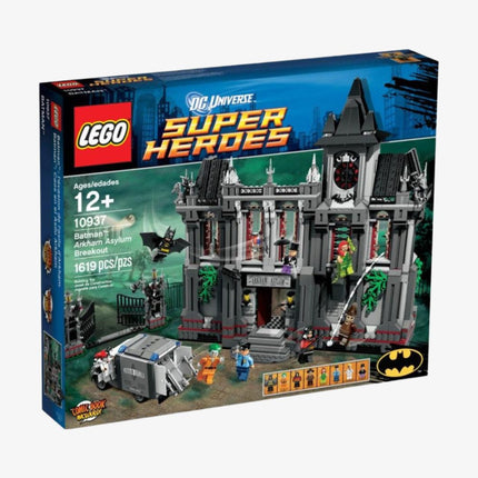 LEGO Super Heroes x Warner Bros. x DC Universe 'Batman: Arkham Asylum Breakout' Building Kit (10937) - SOLE SERIOUSS (2)